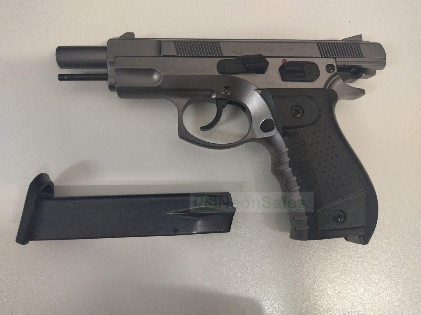 BLOW C75 BLANK GUN - FUME - Tophatter's Army Deals BLANK GUNS - Tophatter Daily Deals