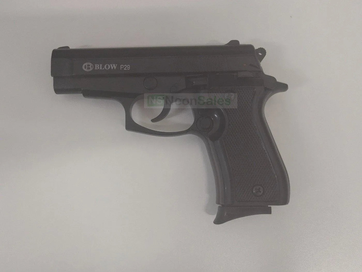 BLOW P29 BLACK + 15 BLANKS + HOLSTER - Tophatter's Army Deals COMBOS - Tophatter Daily Deals