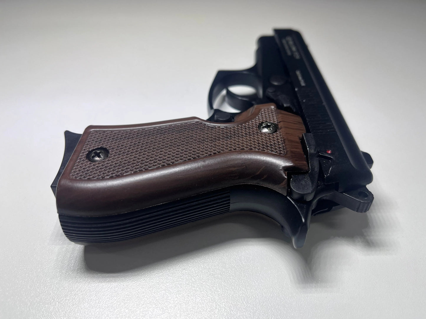 BLOW P29 BLACK W/BROWN GRIPS + 15 BLANKS + HOLSTER - Tophatter's Army Deals COMBOS - Tophatter Daily Deals