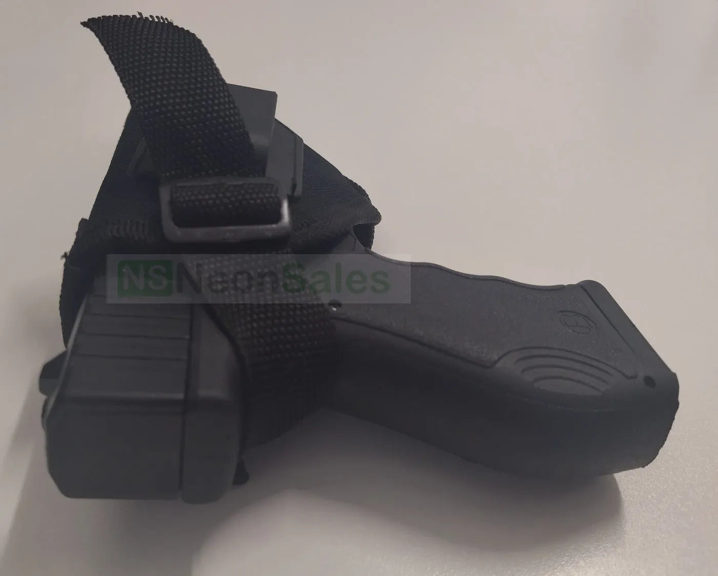 BLOW TR17 BLANK GUN - BLACK - Tophatter's Army Deals BLANK GUNS - Tophatter Daily Deals