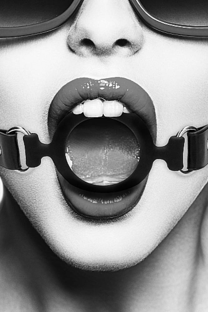 Ouch by Shots Toys - Black & White - Silicone Ring Gag with Adjustable Bonded Leather Straps - Black BDSM - Tophatter Daily Deals