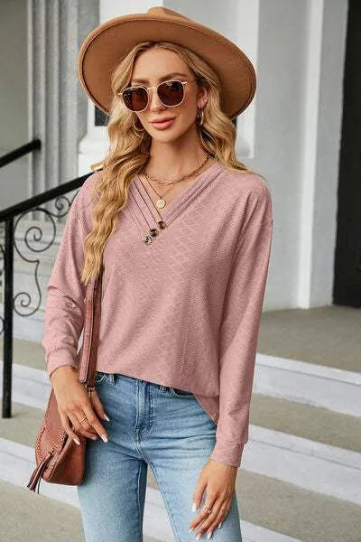 V-Neck Long Sleeve T-Shirt Light Mauve Women's T-Shirts - Tophatter Daily Deals
