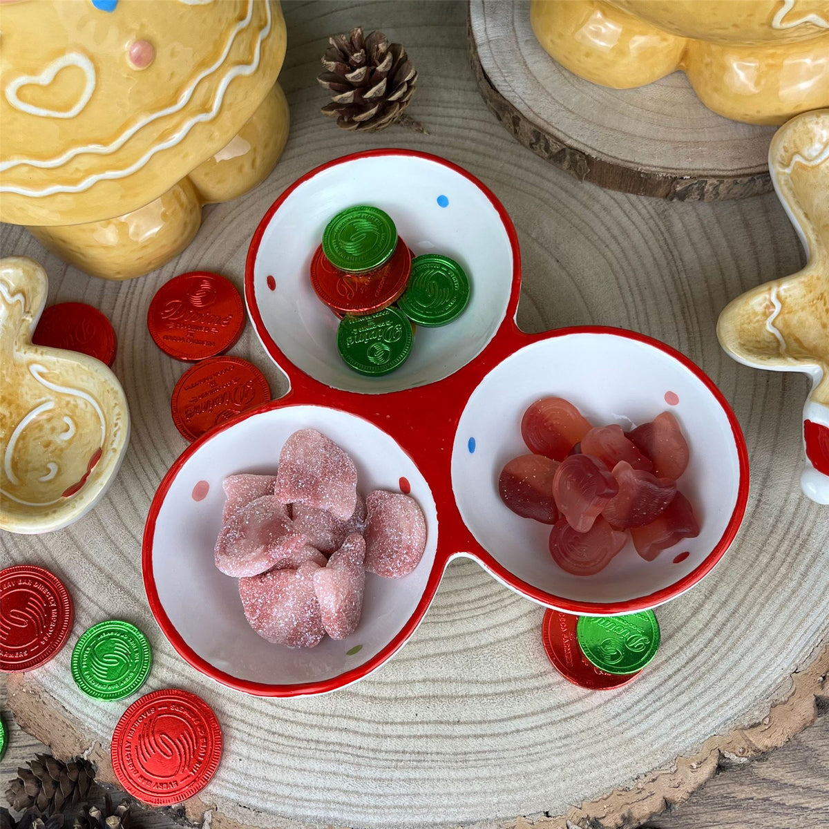 3 Compartment Christmas Gingerbread Serving Platter | Christmas Snack Bowls Plate - Tophatter Daily Deals