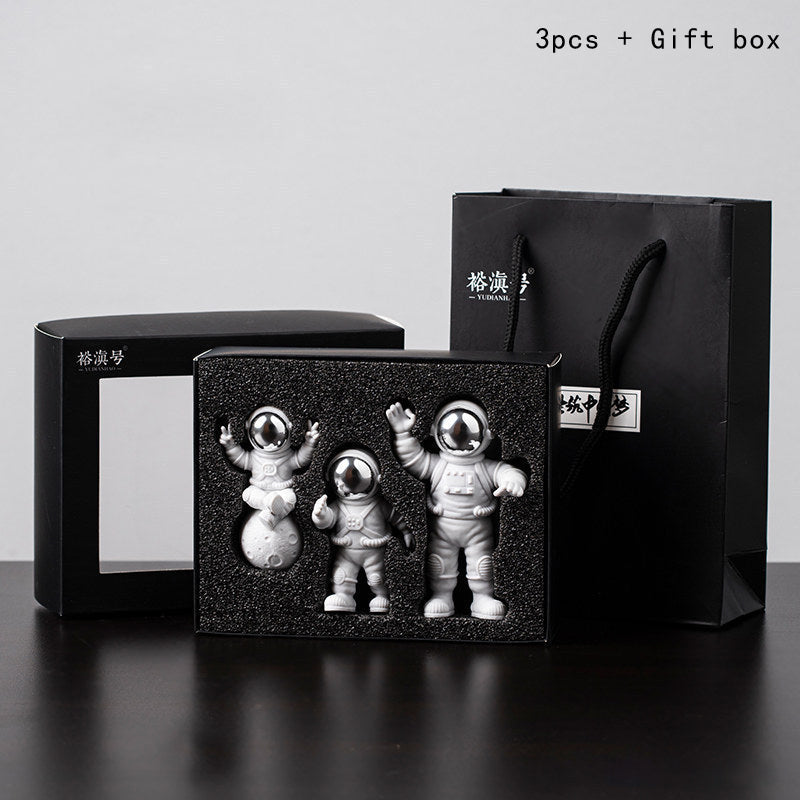 Astronaut Astronaut Series Birthday Gift Box Set Ornament Silver 3pcs gift box set 0 - Tophatter Daily Deals
