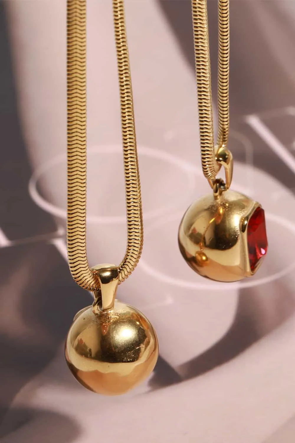 Zircon 18K Gold-Plated Geometrical Shape Pendant Necklace Necklaces - Tophatter Daily Deals