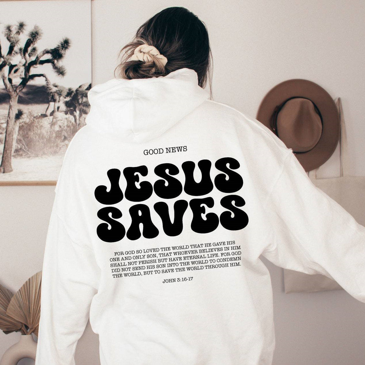 Oversized Cozy Women’s Hoodie - Relaxed Polyester Pullover 3D Changing Face Moving Picture Frame - Tophatter Daily Deals