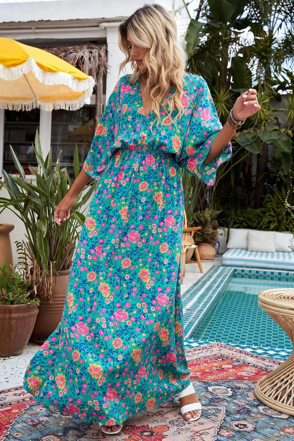 Floral Three-Quarter Sleeve V-Neck Dress Casual Dresses - Tophatter Daily Deals