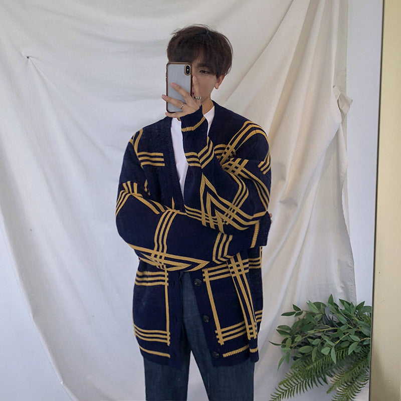 Oversized Men's Cardigan - V Neck Vinylon Knit, Street Blackyellow 3D Changing Face Moving Picture Frame - Tophatter Daily Deals