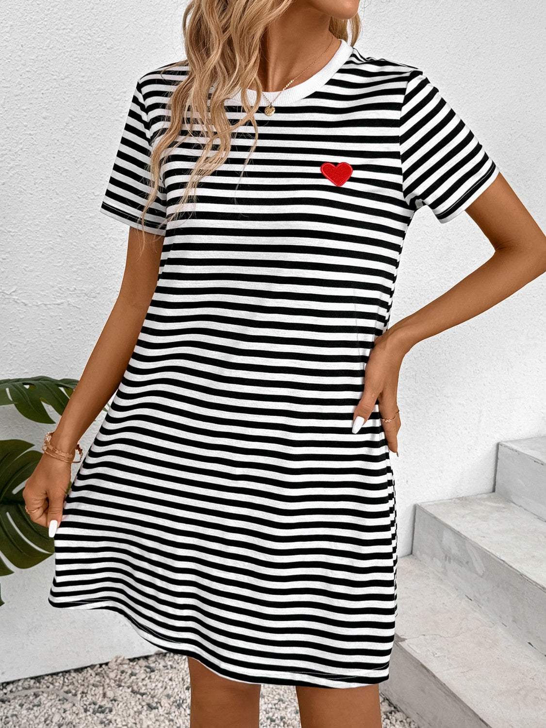 Striped Round Neck Short Sleeve Dress Casual Dresses - Tophatter Daily Deals