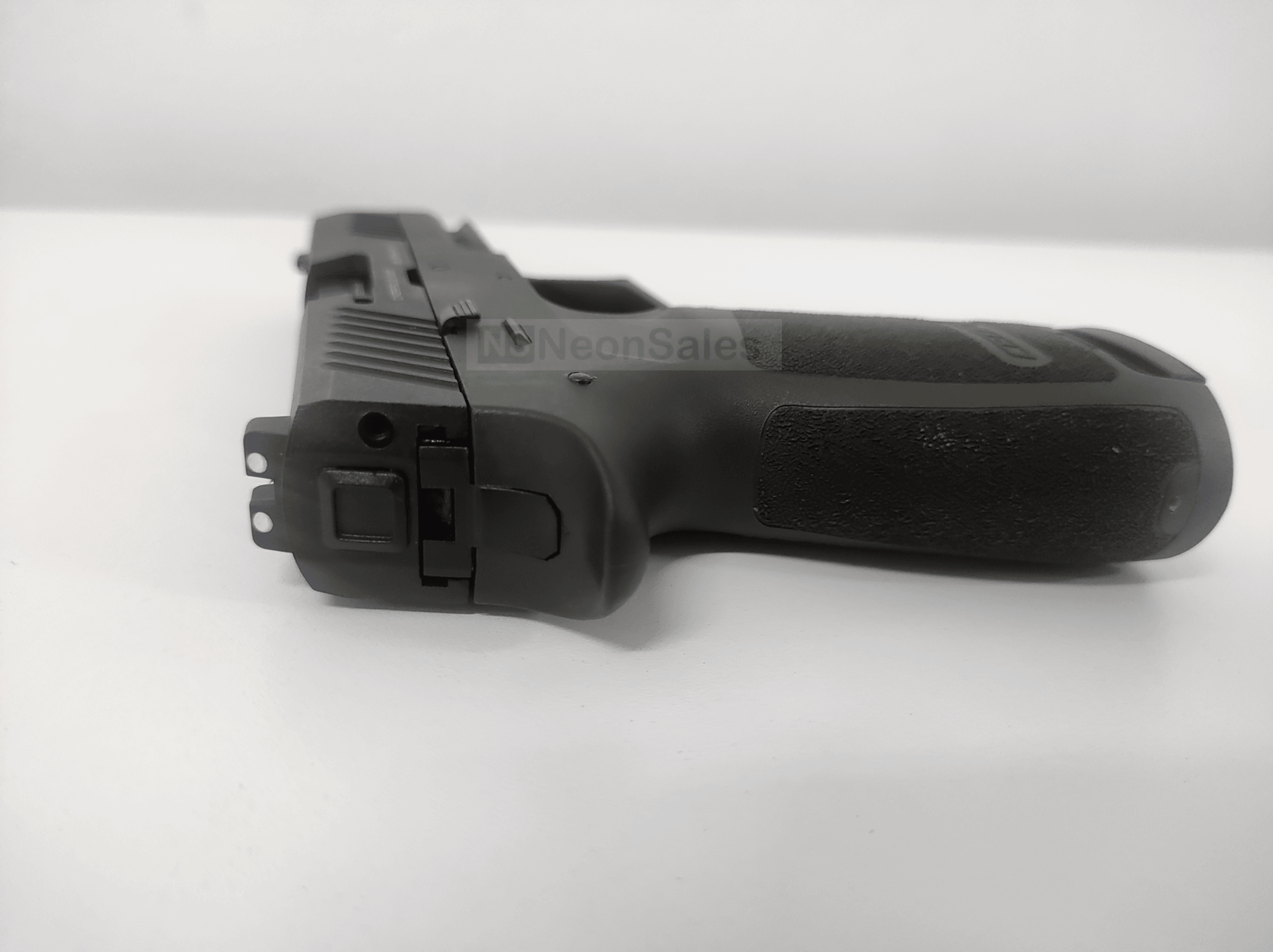 CEONIC P320 BLANK GUN - OLIVE DRAB - Tophatter's Army Deals BLANK GUNS - Tophatter Daily Deals