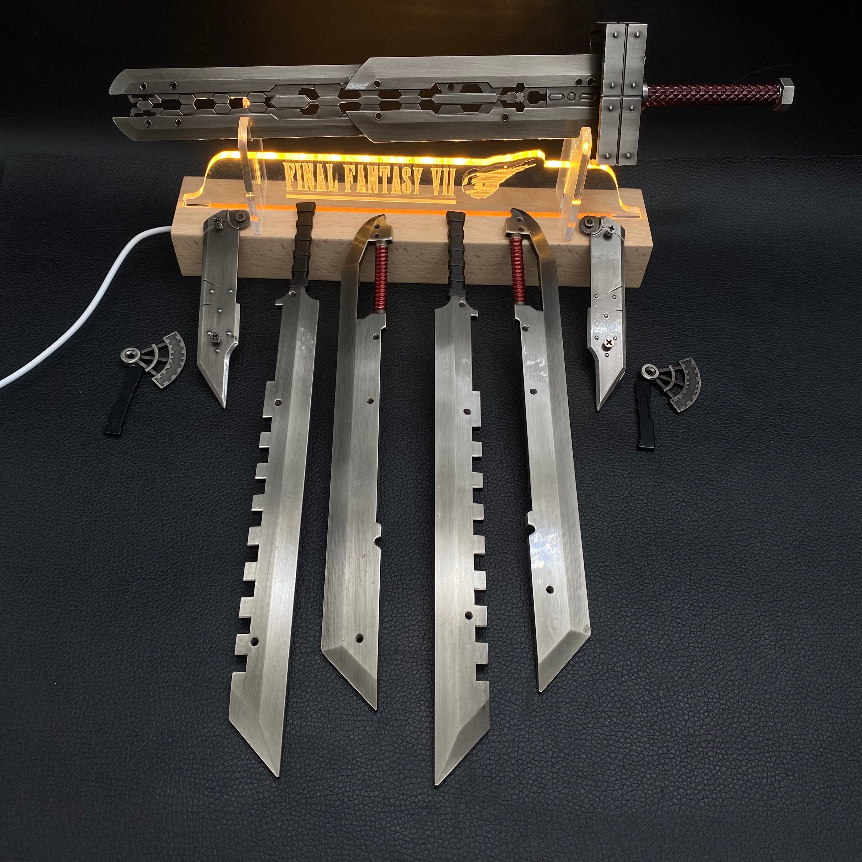 Cloud Strife's Fusion Sword - Tophatter Daily Deals