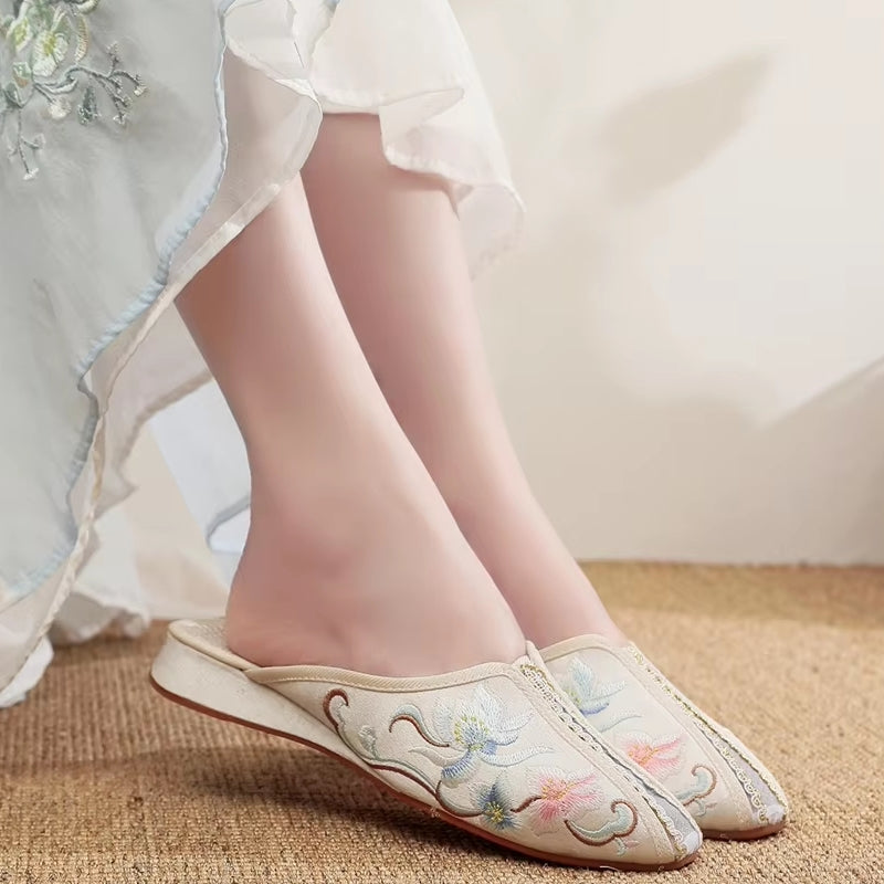 Elegant Women Satin Embroidered Flat Mules Slippers Slippers - Tophatter Daily Deals