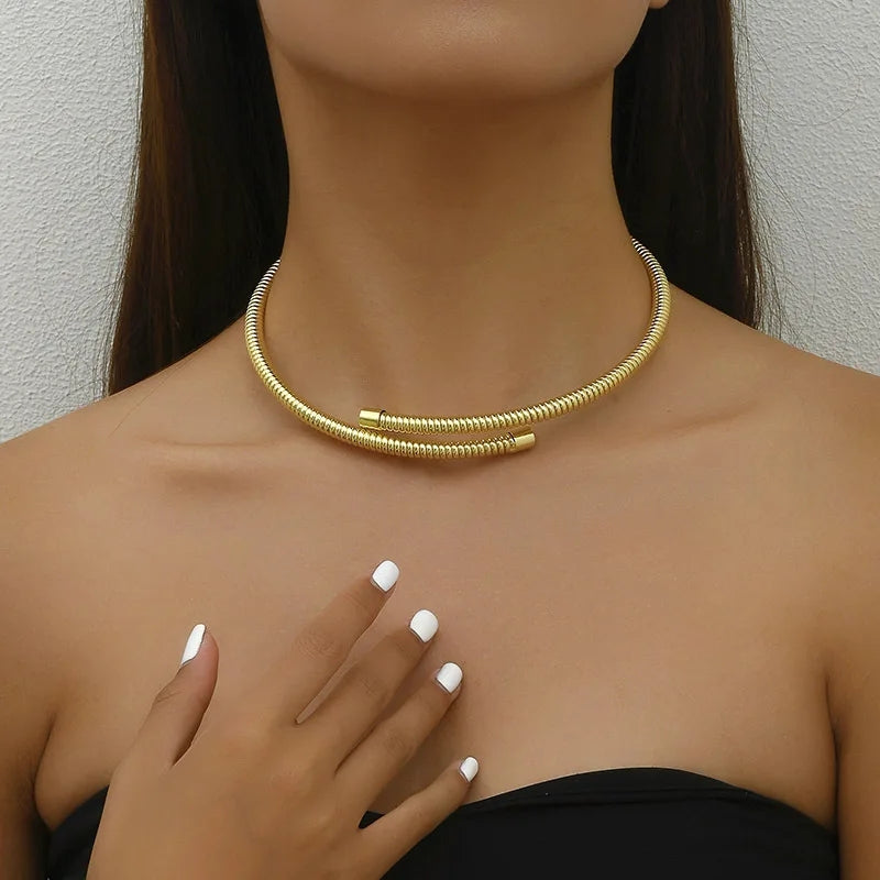 Golden Open Collar Necklace Necklace - Tophatter Daily Deals