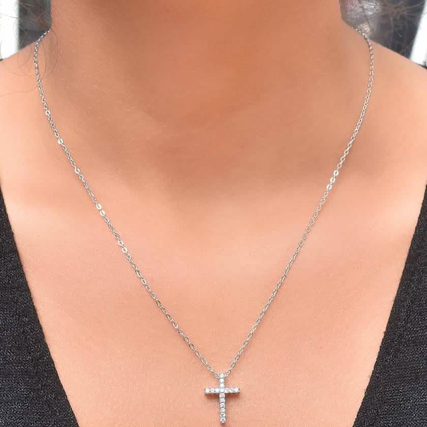 Crystal Cross Pendant Necklace Necklaces - Tophatter Daily Deals