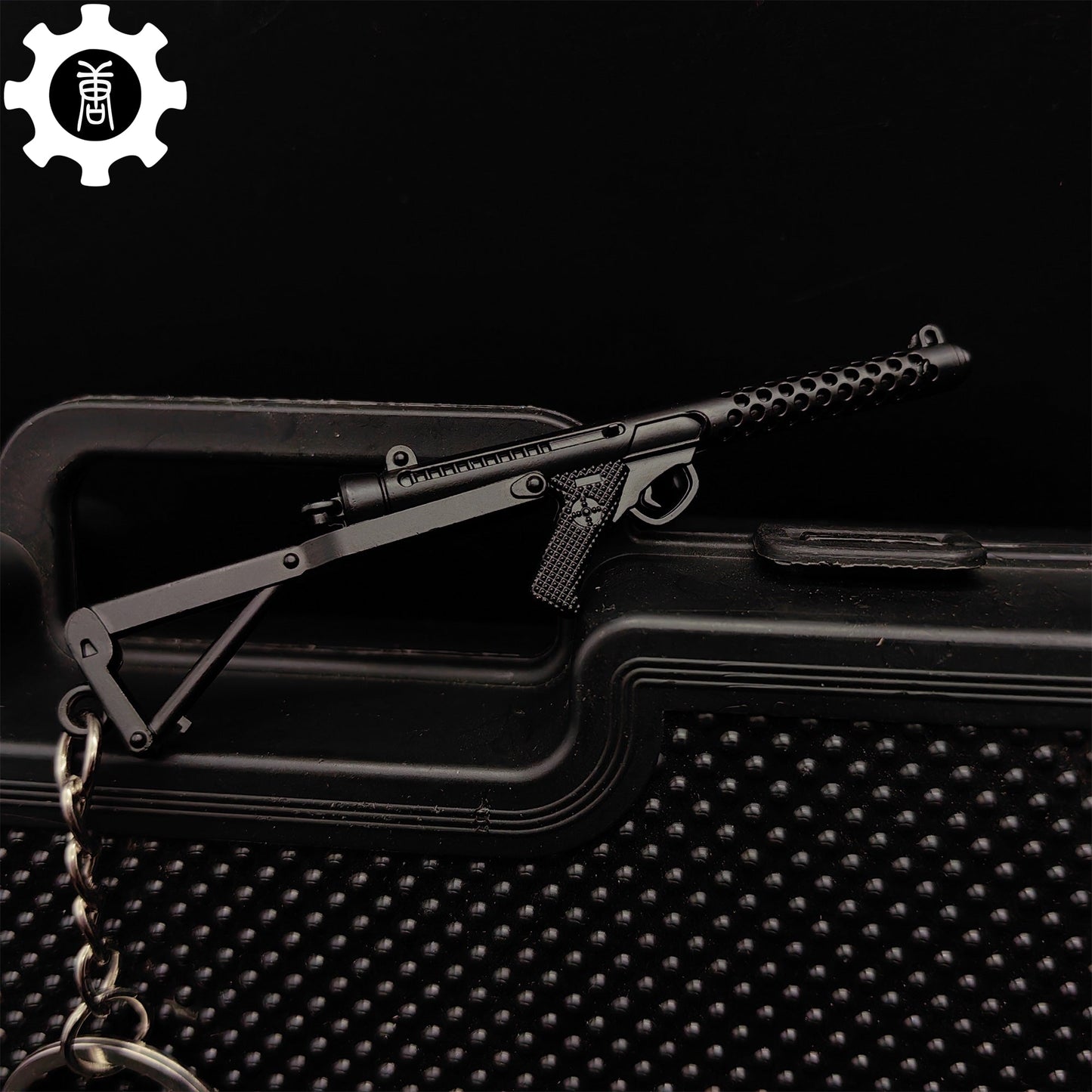 10 in 1 World Famous Submachine Gun SMG Keychain Sterling - Tophatter Daily Deals
