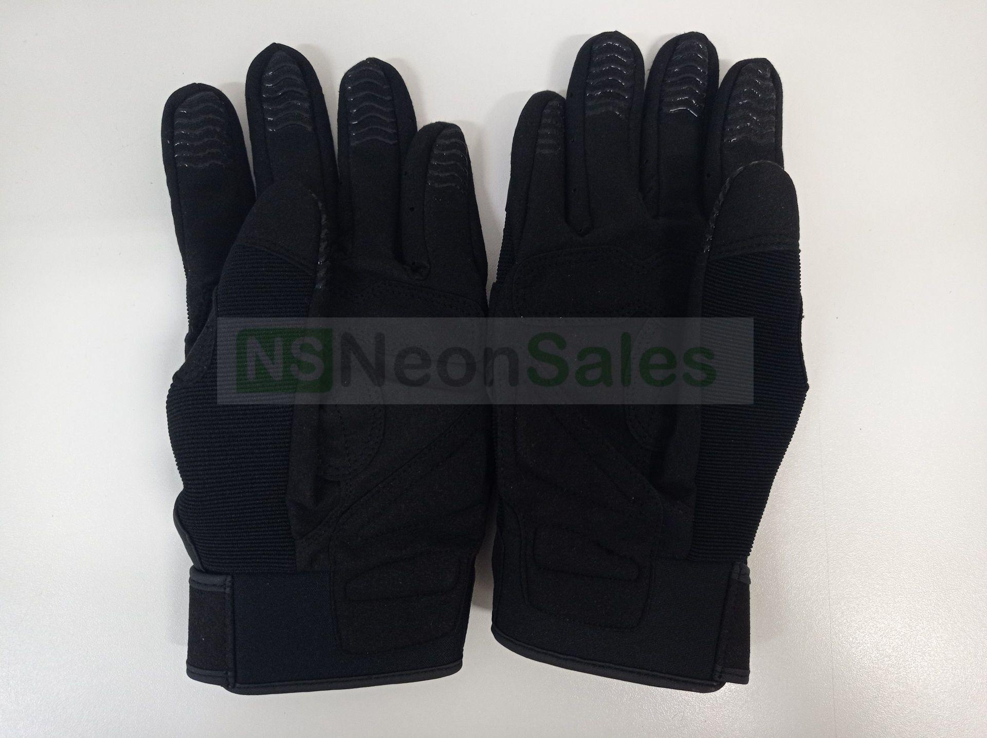 CYTAC RIGID FULL FINGER TACTICAL -EXTRA LARGE - Tophatter's Army Deals HOLSTERS & BAGS - Tophatter Daily Deals