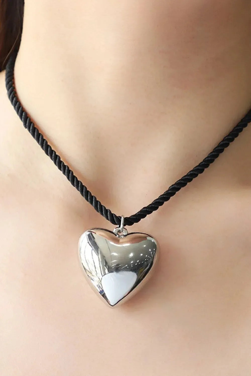 Heart Pendant Rope Necklace Black Silver One Size Necklaces - Tophatter Daily Deals
