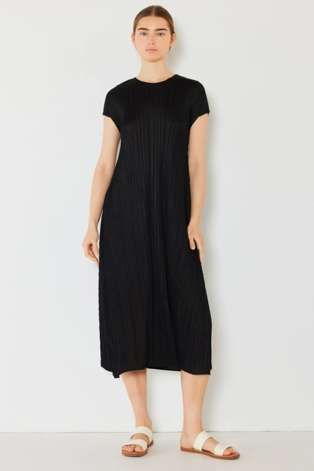 Marina West Swim Pleated Cap Sleeve A-Line Dress Black Casual Dresses - Tophatter Daily Deals