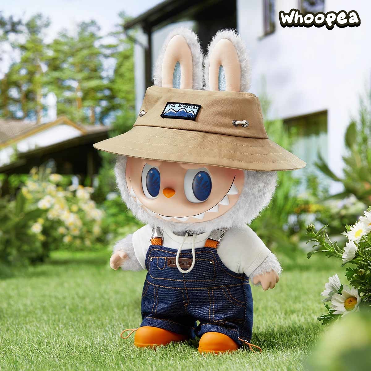 THE MONSTERS Fall In Wild Series Pendant & Vinyl Plush Doll - Tophatter Daily Deals