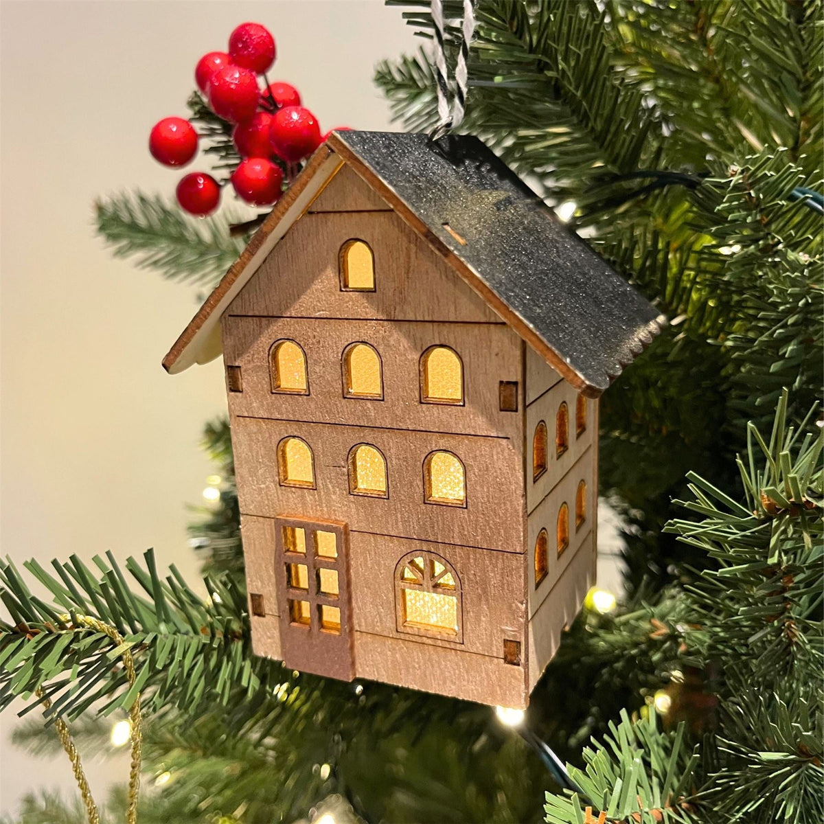 Mini LED Christmas House Bauble | Light-up Wooden Christmas House Tree Ornament Baubles - Tophatter Daily Deals