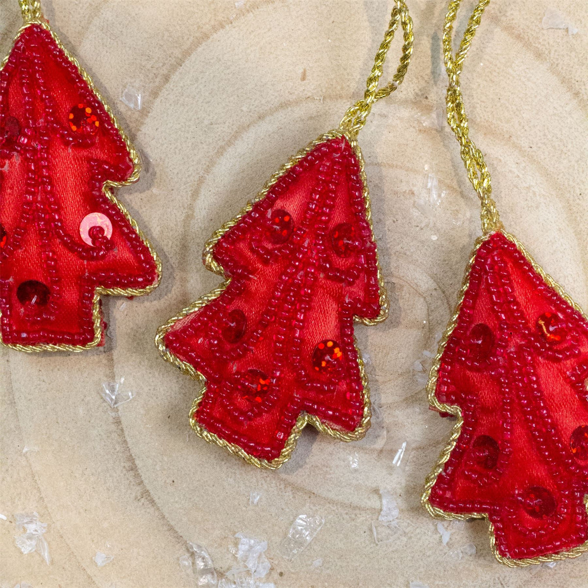 Set of 3 Christmas Tree Hanging Decorations | Red Tree Christmas Tree Baubles Baubles - Tophatter Daily Deals