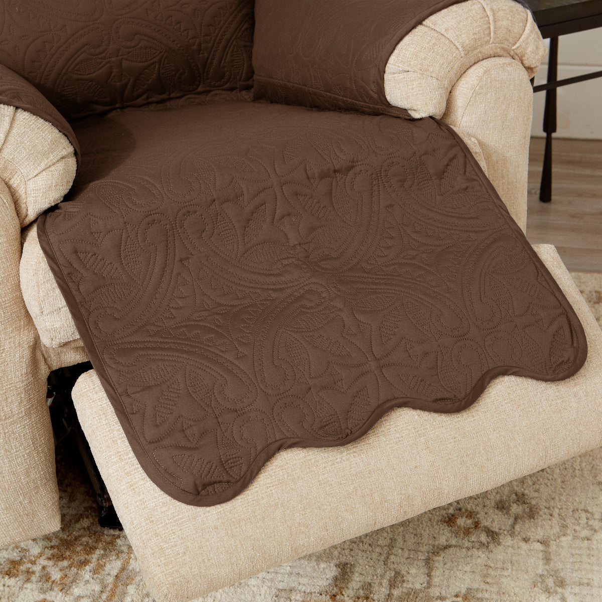 Medallion Solid Furniture Protector - Elenor Collection Furniture & Decor - Tophatter Daily Deals