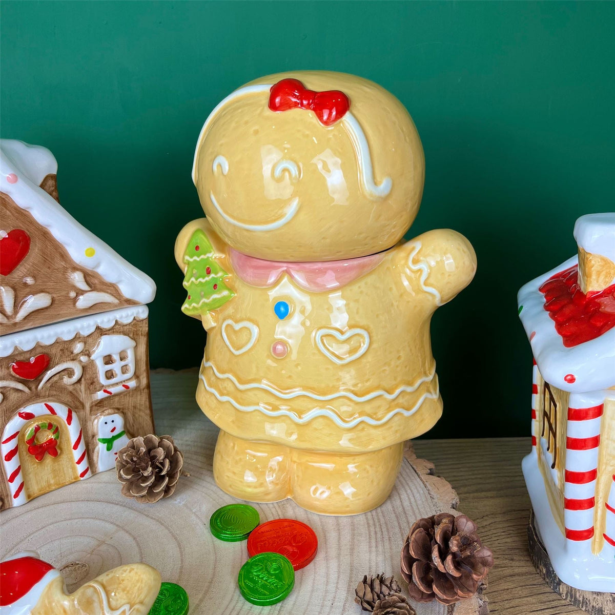 Gingerbread Girl Christmas Storage Jar | Festive Ceramic Kitchen Cookie Jar 18cm Jar - Tophatter Daily Deals