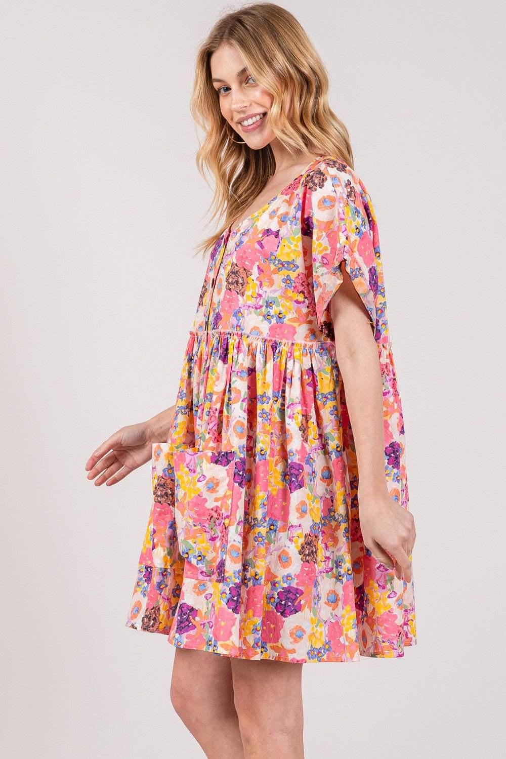 SAGE + FIG Floral Short Sleeve Babydoll Dress with Pockets Casual Dresses - Tophatter Daily Deals