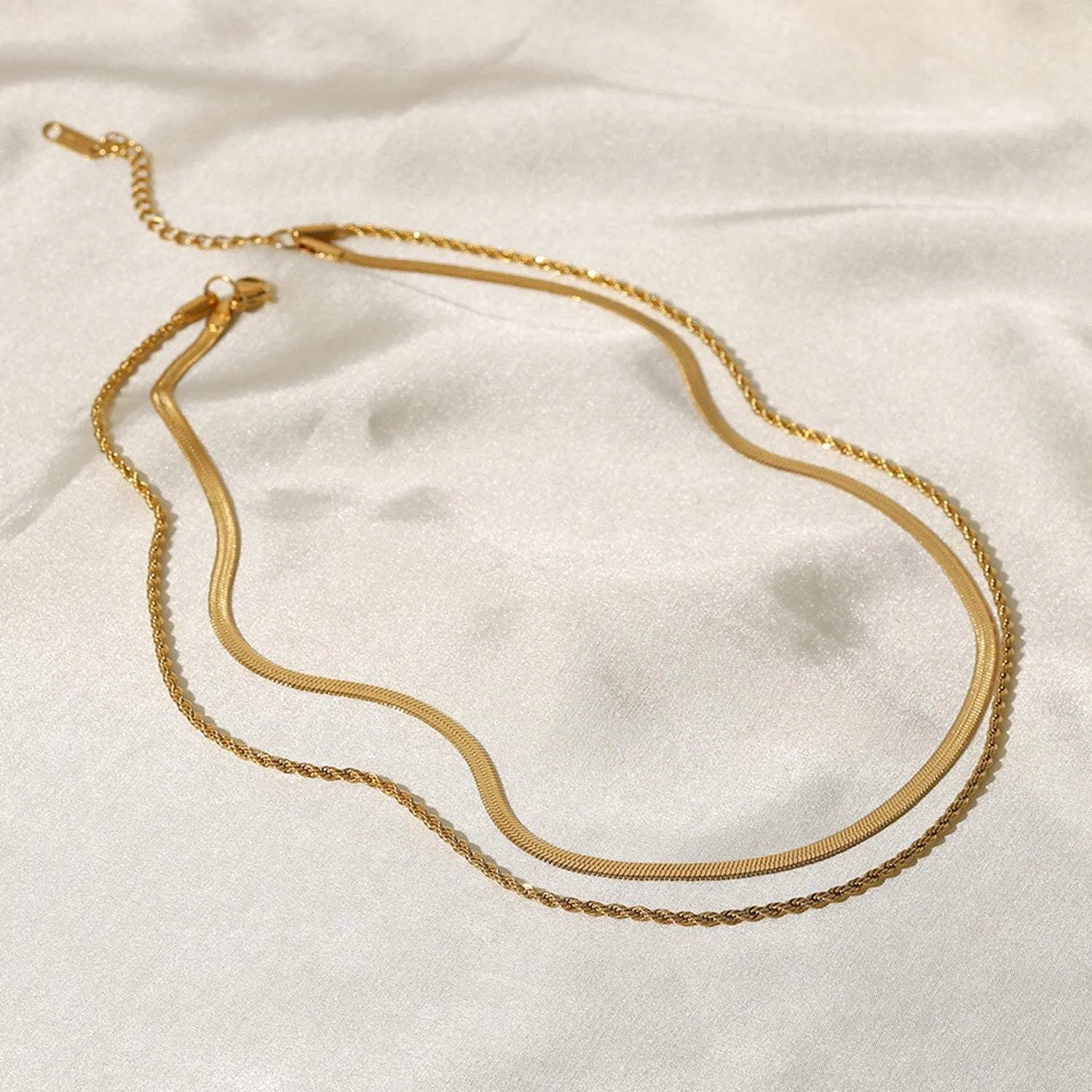 18K Gold-Plated Double-Layered Necklace Necklaces - Tophatter Daily Deals