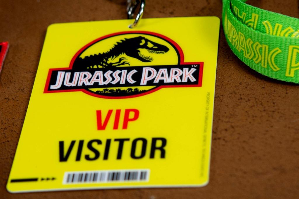 Jurassic Park – Welcome Kit Collectible - Tophatter Daily Deals