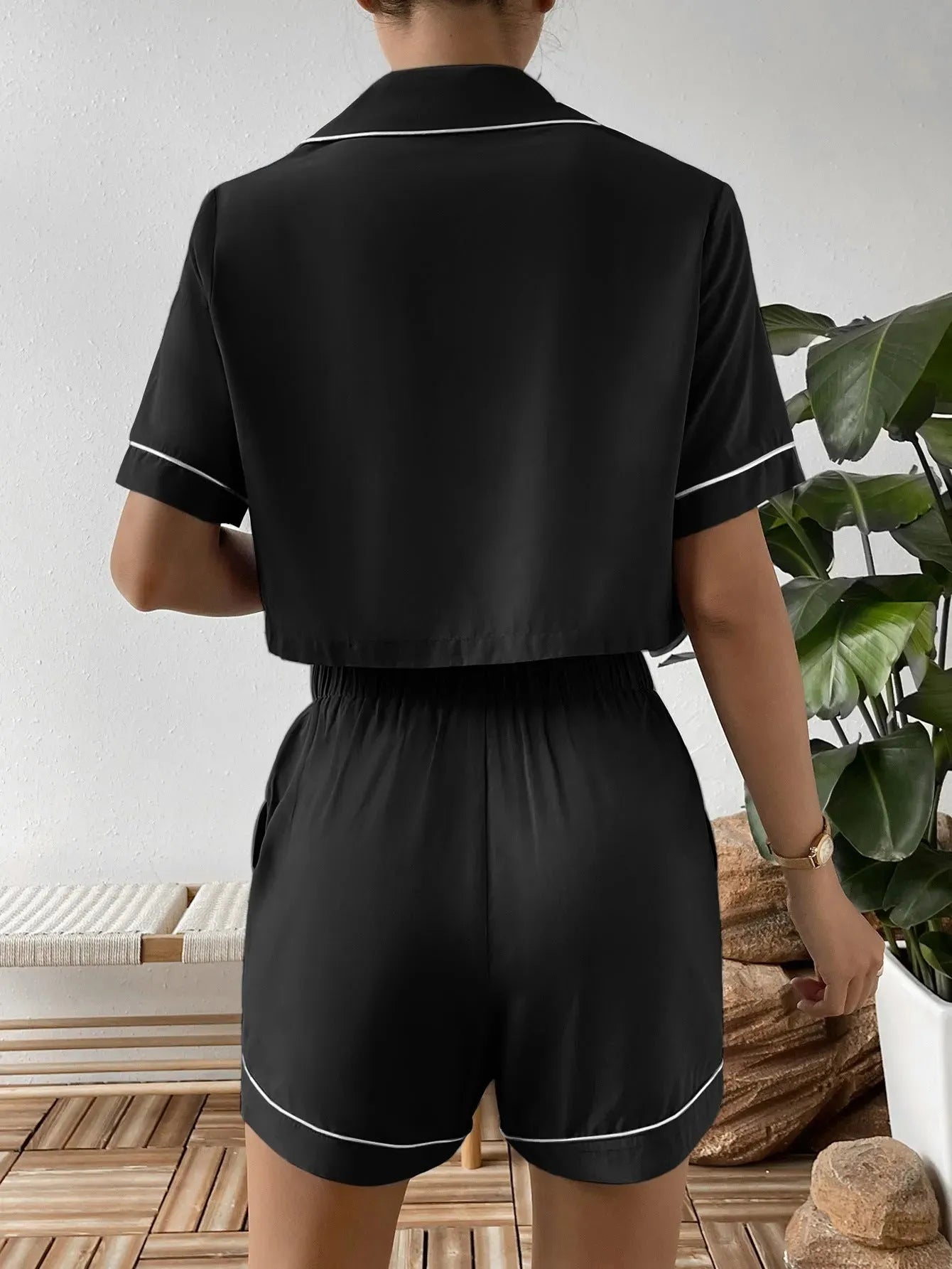 Contrast Lapel Collar Cropped Shirt and Shorts Lounge Set Loungewear Sets - Tophatter Daily Deals