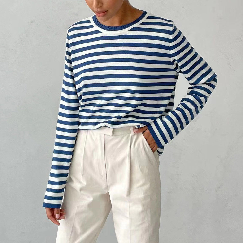 Lightweight Women’s Long Sleeve Sweater - Striped Knit 3D Changing Face Moving Picture Frame - Tophatter Daily Deals