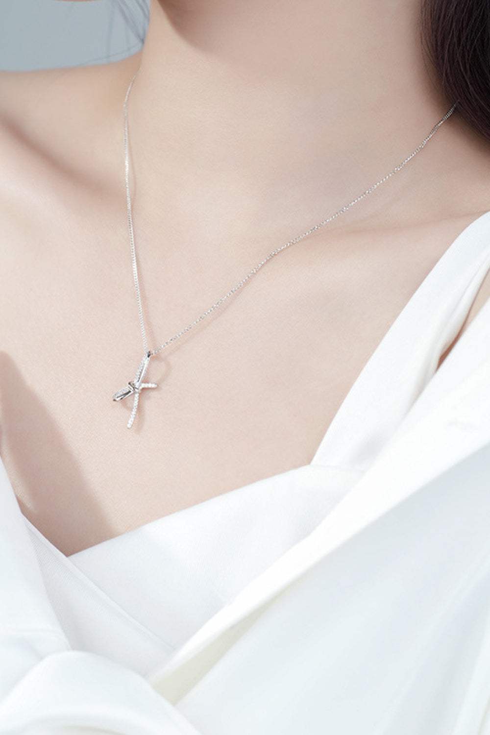 Zircon Bow Pendant Necklace Necklaces - Tophatter Daily Deals