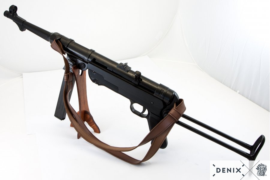 CALL OF DUTY - German WWII MP40 Sub-Machine Gun 1940 Gun Replica - Tophatter Daily Deals