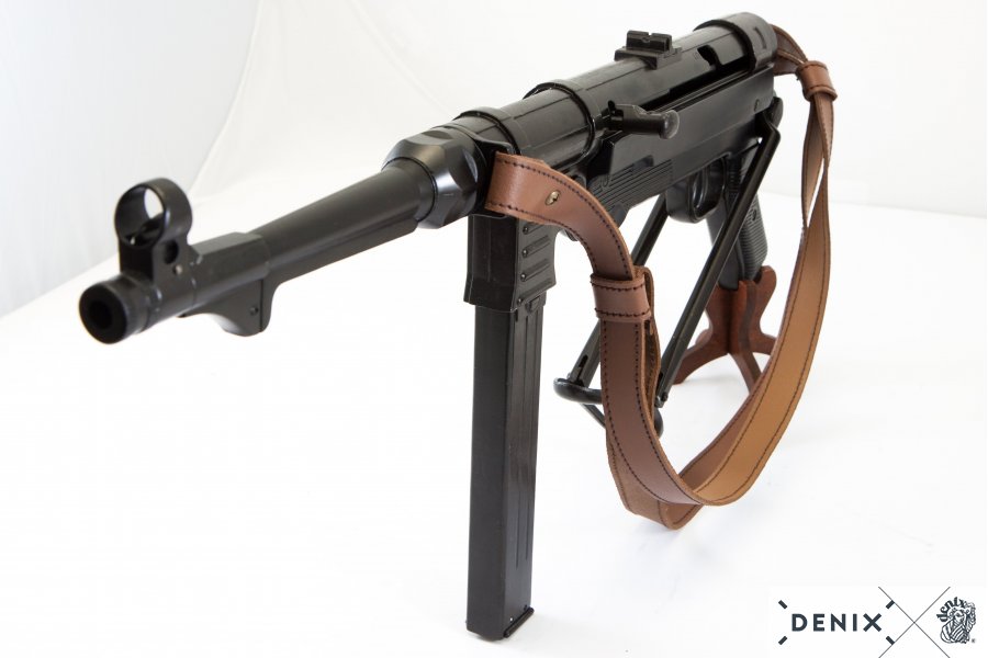 CALL OF DUTY - German WWII MP40 Sub-Machine Gun 1940 Gun Replica - Tophatter Daily Deals