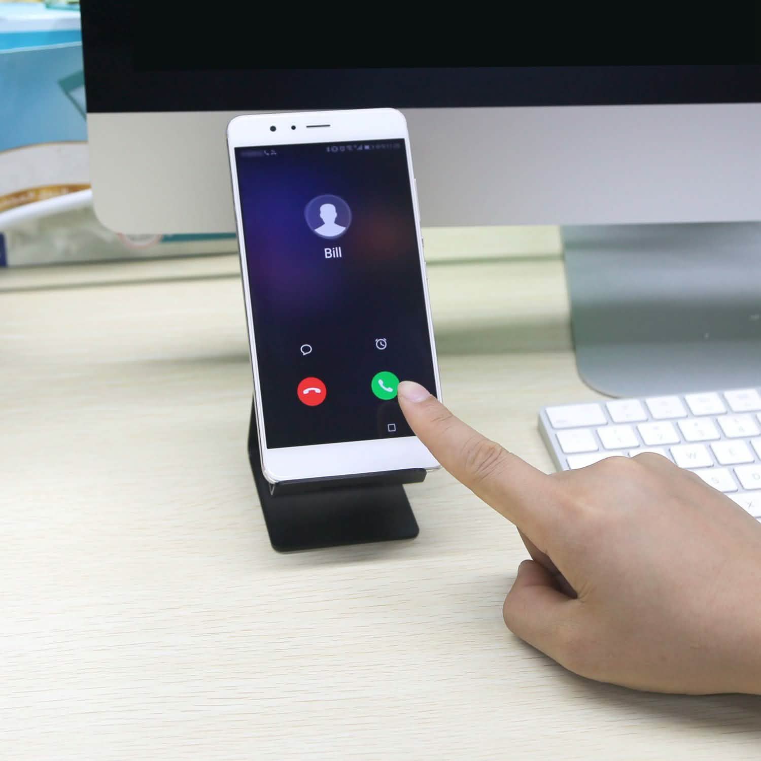 Desktop Aluminum Alloy Smartphone Stand Mobile Accessories - Tophatter Daily Deals