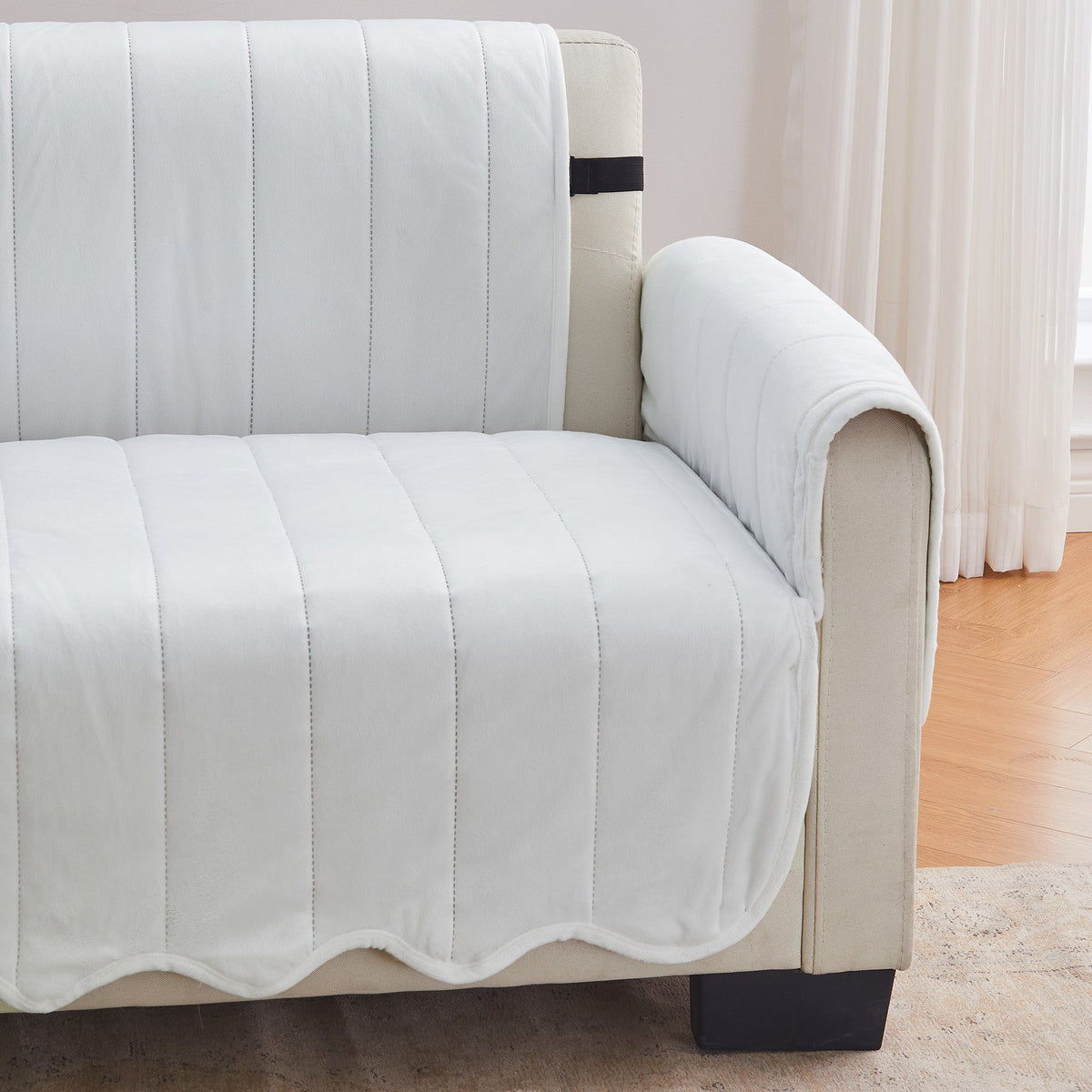 Velvet Furniture Protectors - Velvet Collection Furniture & Decor - Tophatter Daily Deals