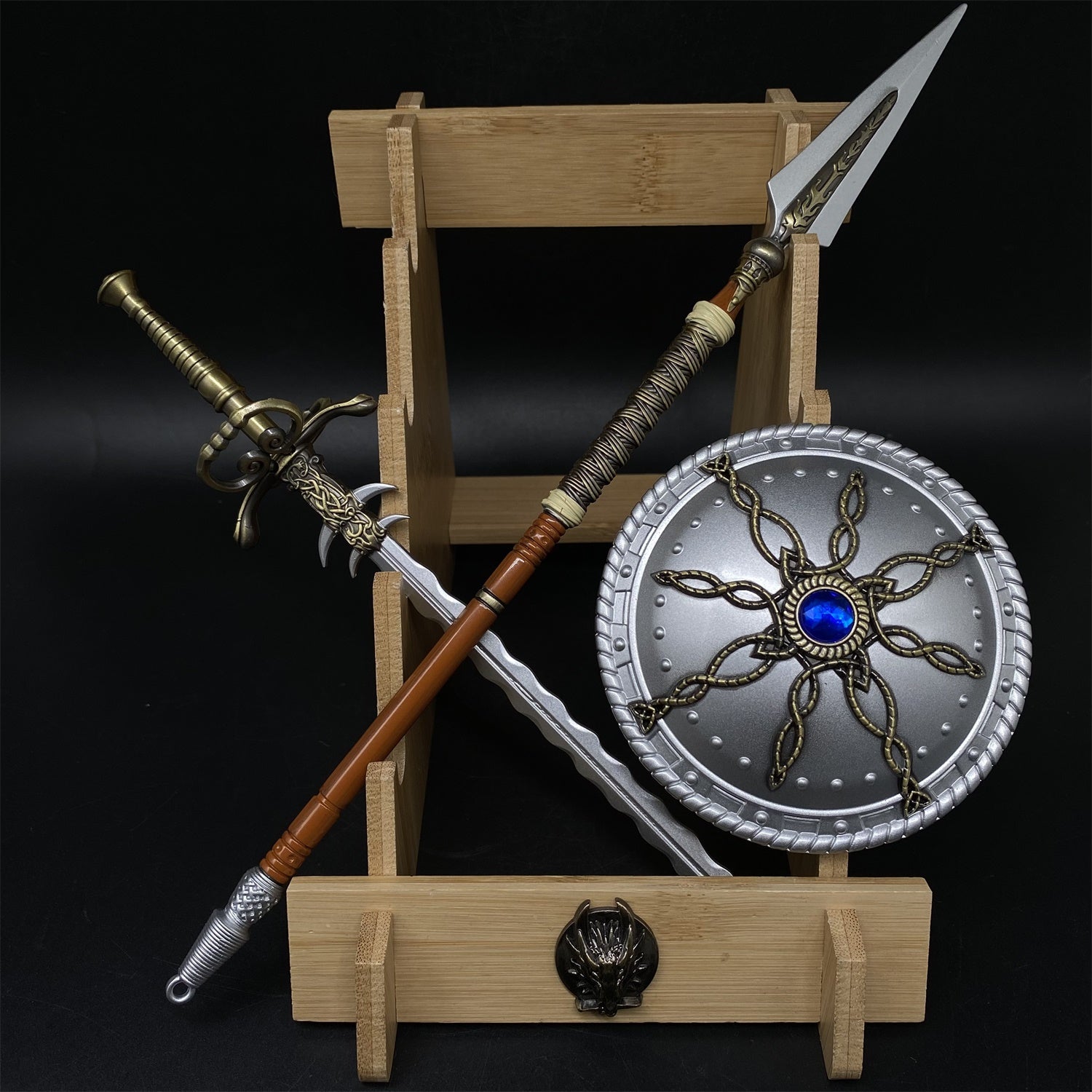 Dark Ruler's Great Shield Rough-tooth Saw The Spear of Resurrection Metal Replica - Tophatter Daily Deals