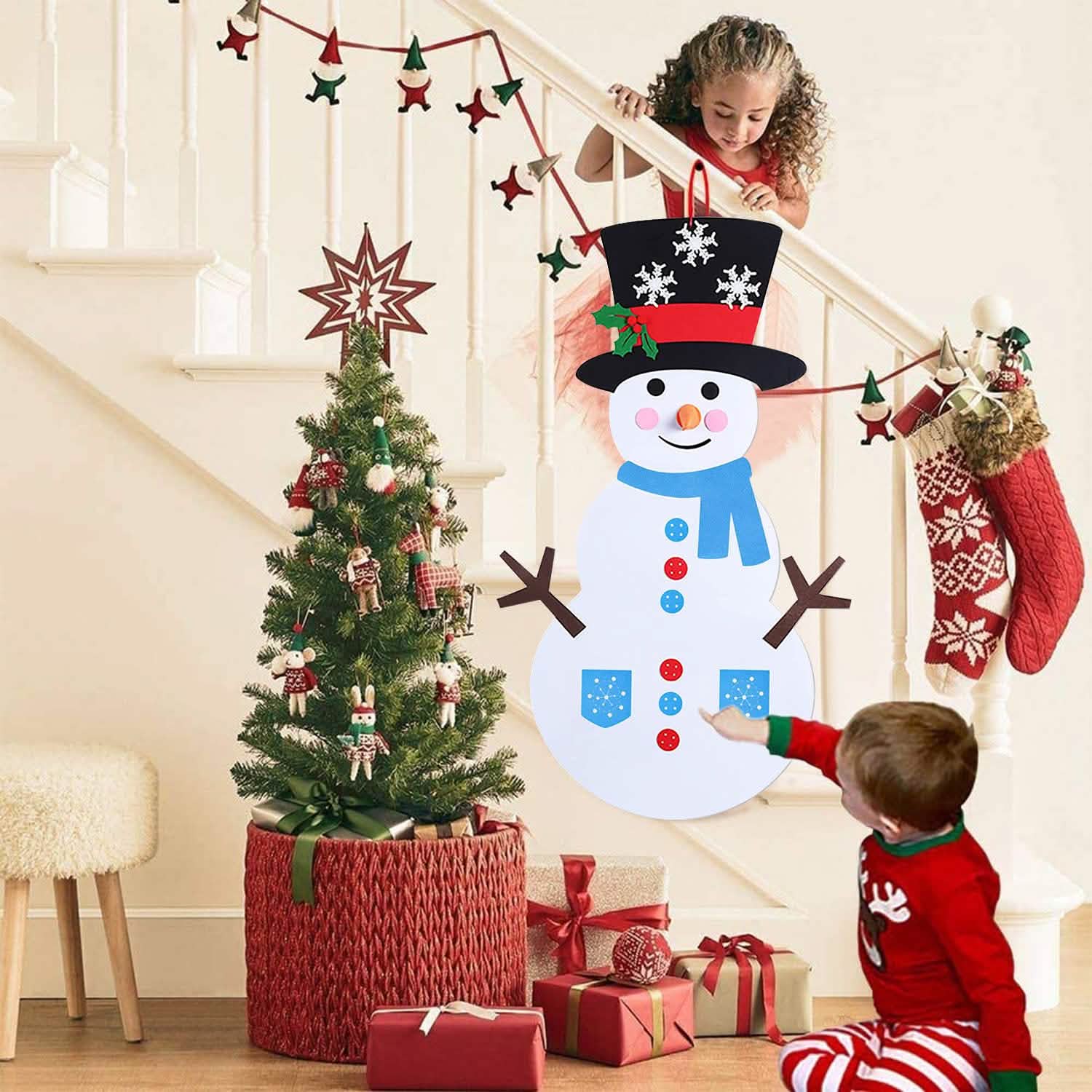 DIY Felt Christmas Hanging Decorations Kits with 54 Piece Detachable Ornaments Seasonal Decor - Tophatter Daily Deals