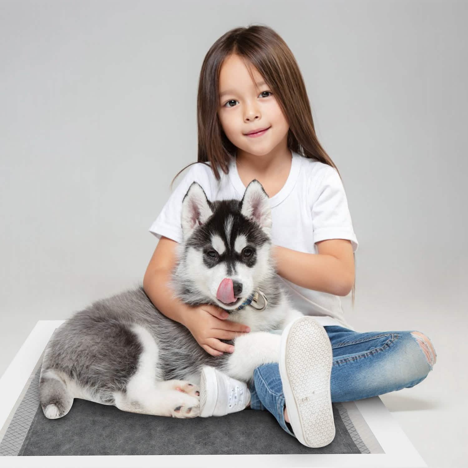 Dog Pee Training Pads Super Absorbent Pet Supplies - Tophatter Daily Deals