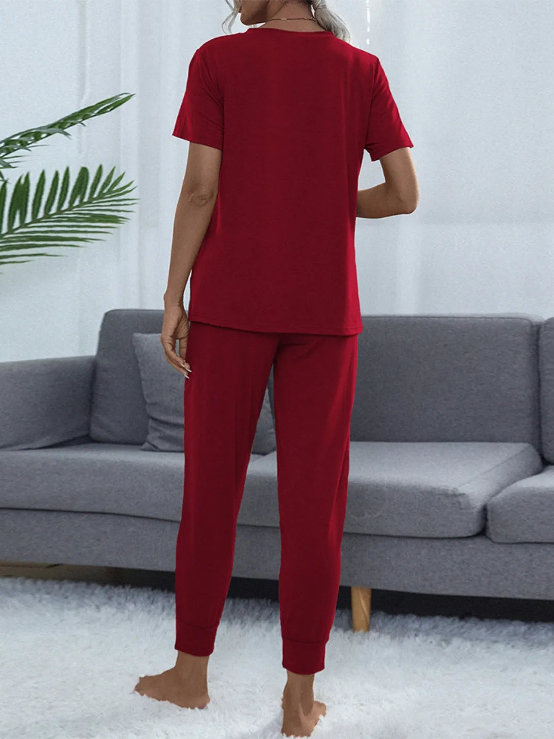 Round Neck Top and Pants Lounge Set Loungewear Sets - Tophatter Daily Deals