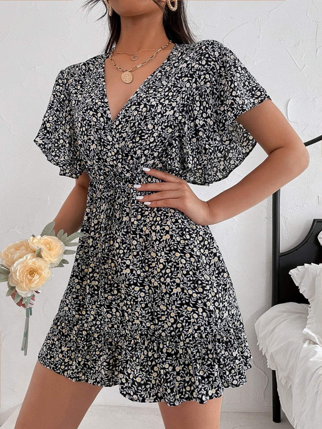 Cutout Ditsy Floral Surplice Flounce Sleeve Dress Casual Dresses - Tophatter Daily Deals