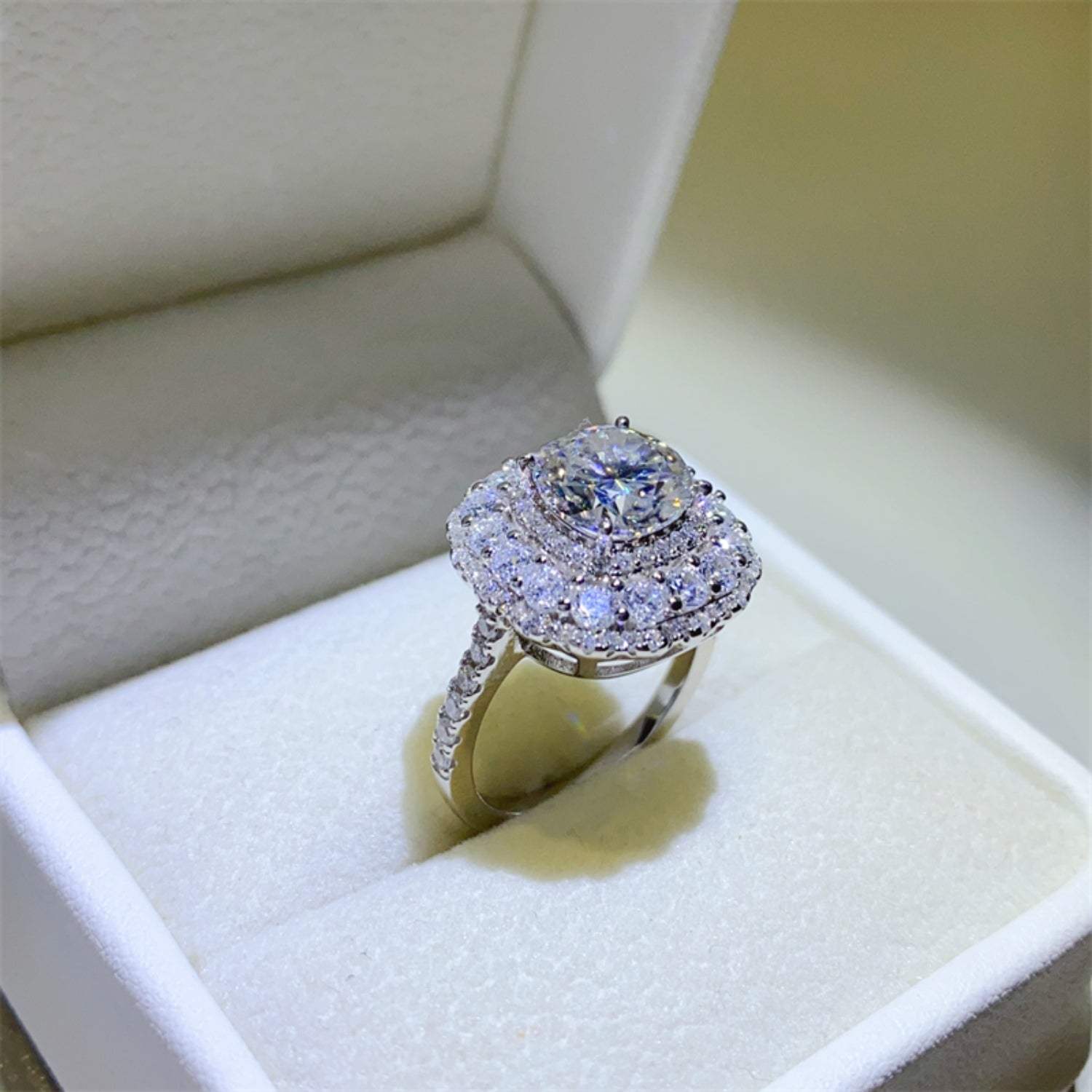 2 Carat Moissanite 925 Sterling Silver Ring 2 Carat - Tophatter Daily Deals