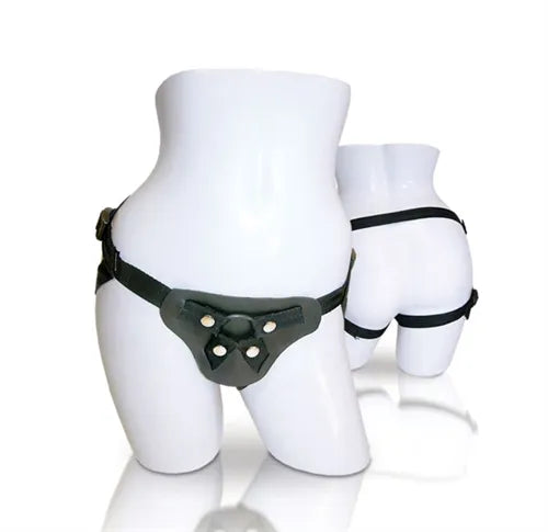 Latigo Leather Strap-On (Black) – Adjustable Leather Strap-On Harness > Dildos > Strap On Harnesses - Tophatter Daily Deals
