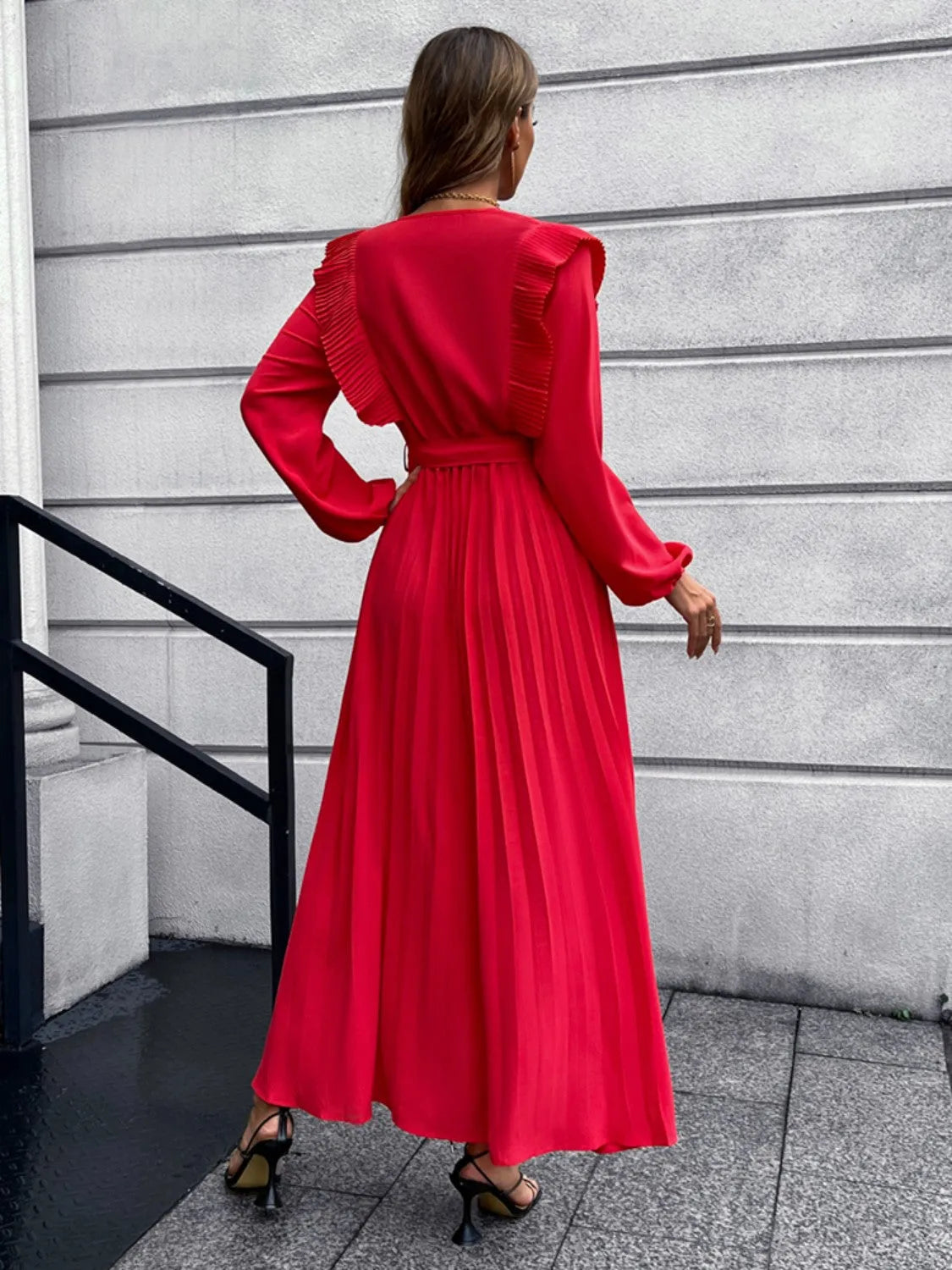 Pleated Surplice Tie Waist Maxi Dress Casual Dresses - Tophatter Daily Deals