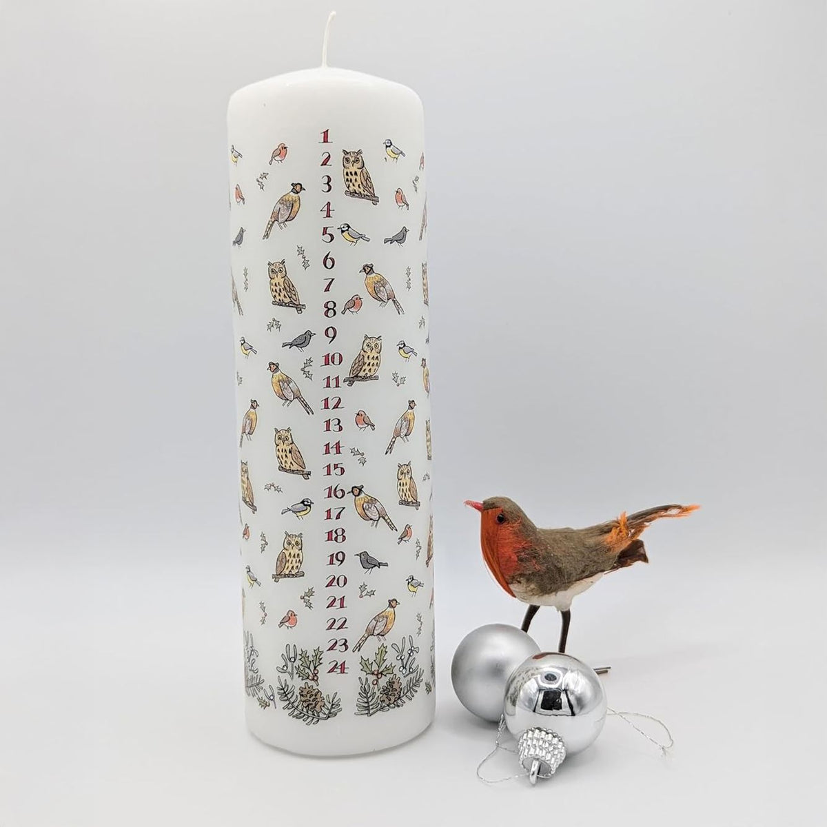 Winter Birds Advent Pillar Candle | Christmas Advent Calendar Candle - 20cm Advent Candle - Tophatter Daily Deals