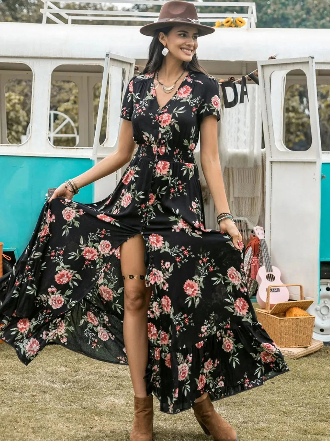 Split Printed V-Neck Short Sleeve Dress Casual Dresses - Tophatter Daily Deals