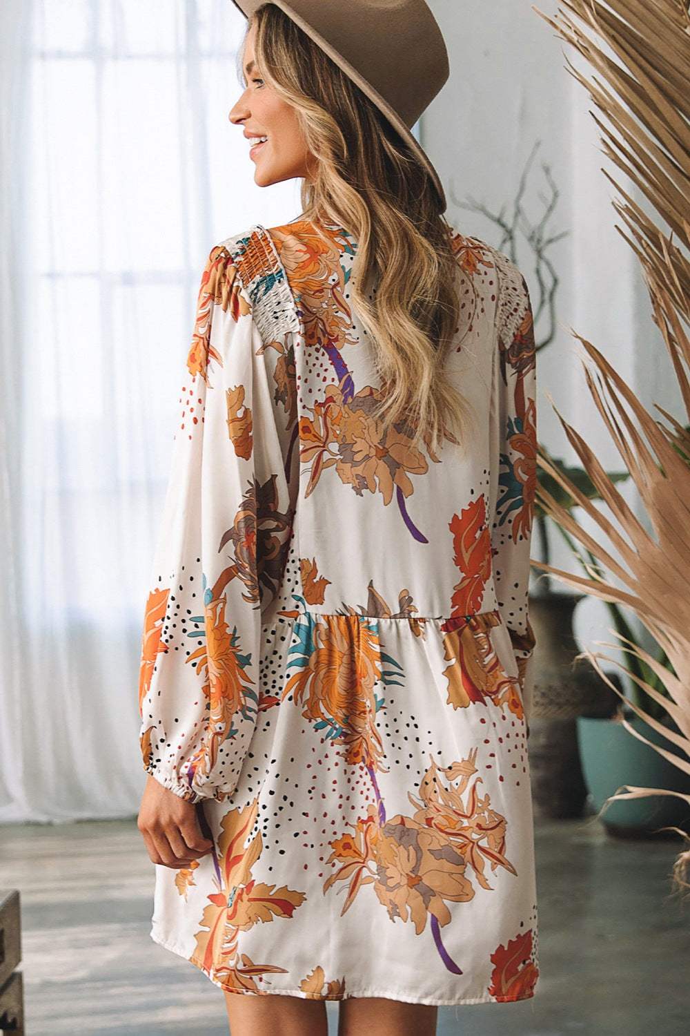 Printed V-Neck Balloon Sleeve Mini Dress Casual Dresses - Tophatter Daily Deals