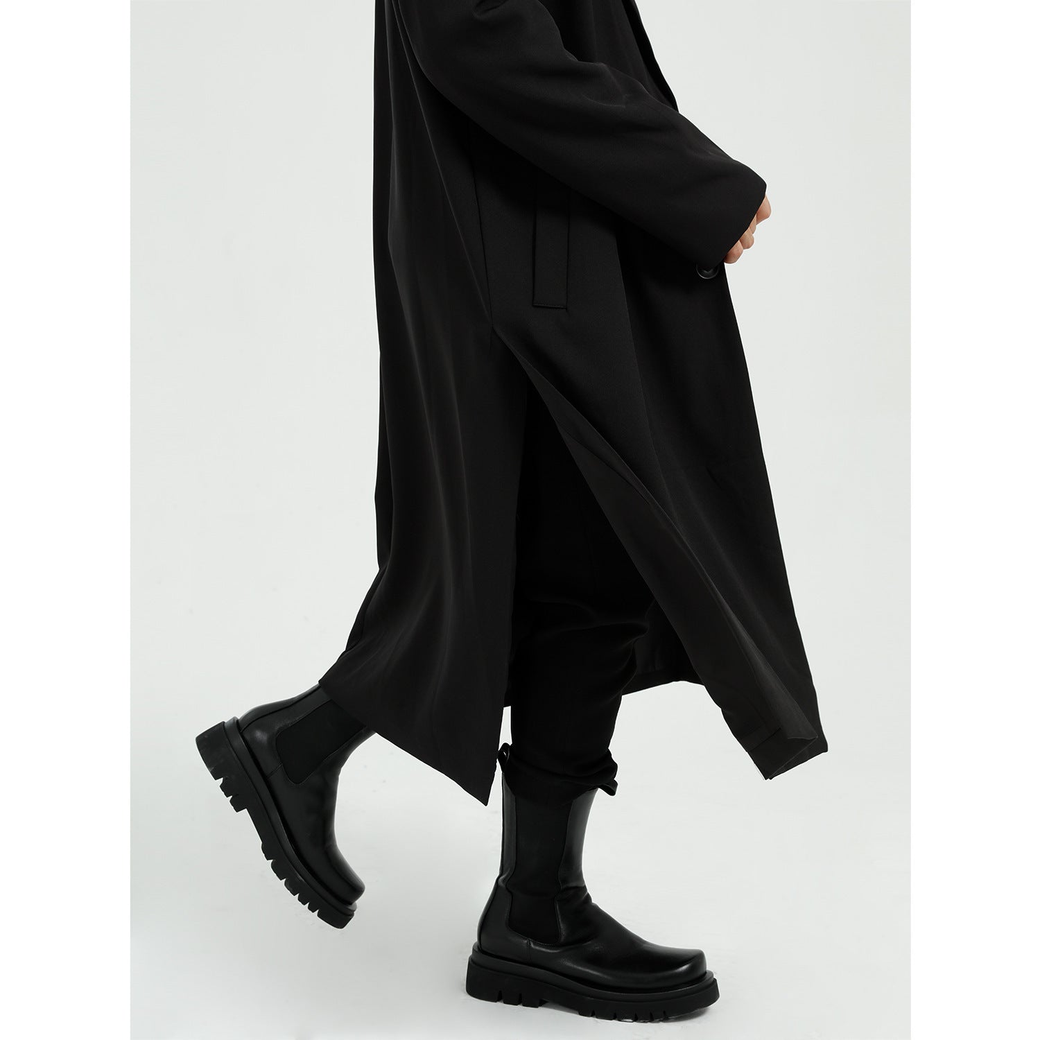 Lightweight Relaxed Men’s Overcoat - Long Polyester Spring 3D Changing Face Moving Picture Frame - Tophatter Daily Deals