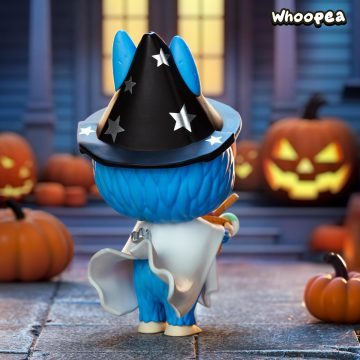 LABUBU Trick-or-Treater Figure - Tophatter Daily Deals